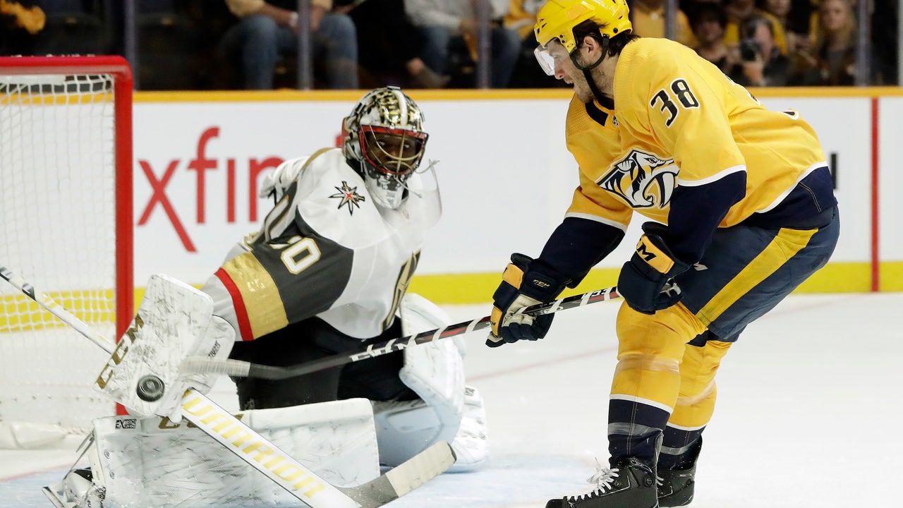 Hartman scores twice as Predators beat Golden Knights 4-1